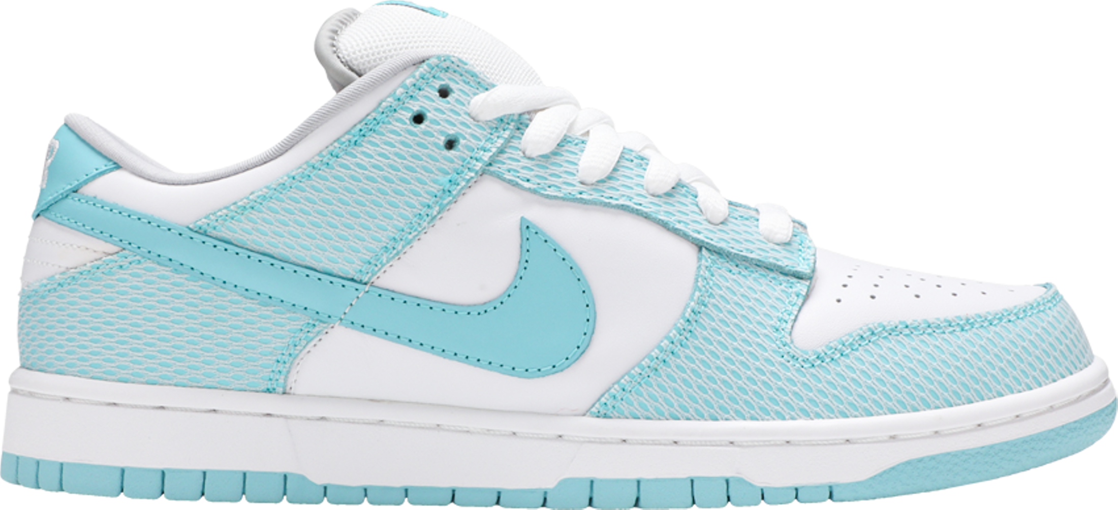 Nike sb dunk low high hair sales