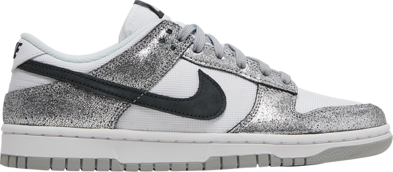 Nike janoski black hot sale friday