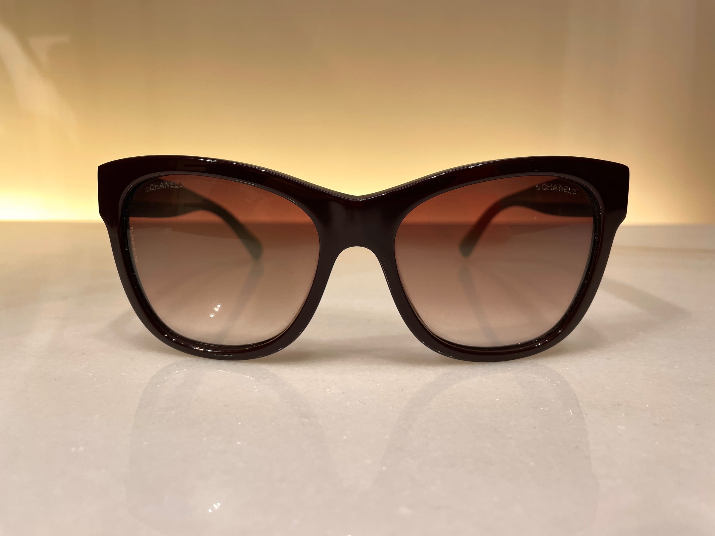 Chanel burgundy sunglasses w/mirrored lenses