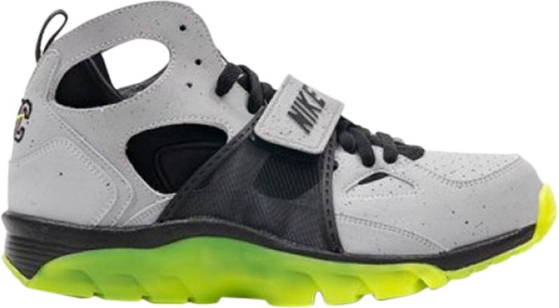 Nike huarache supreme sales gucci